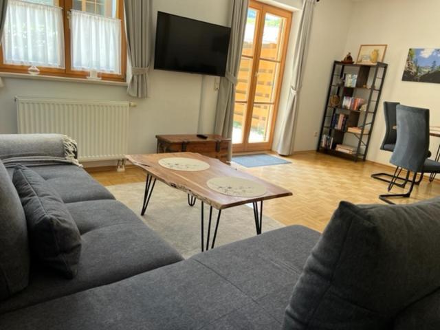 Apartment Auszeit Am Breitenbach - Ruhig Gelegen, Schoene Sonnenterrasse Berwick-Upon-Tweed Ngoại thất bức ảnh